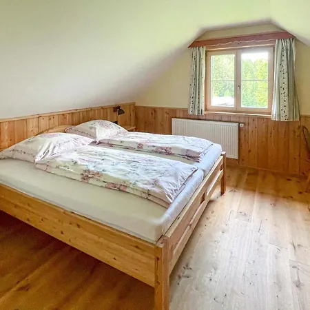 아파트 3 Bedroom Amazing In 아이히